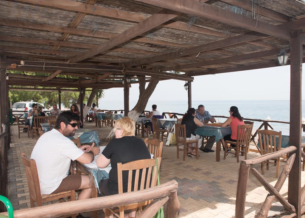 Morfoula Aparthotel Ватера Екстериор снимка