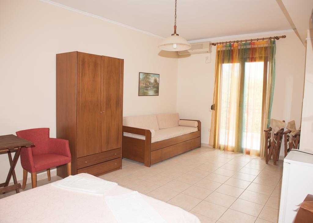 Morfoula Aparthotel Ватера Стая снимка