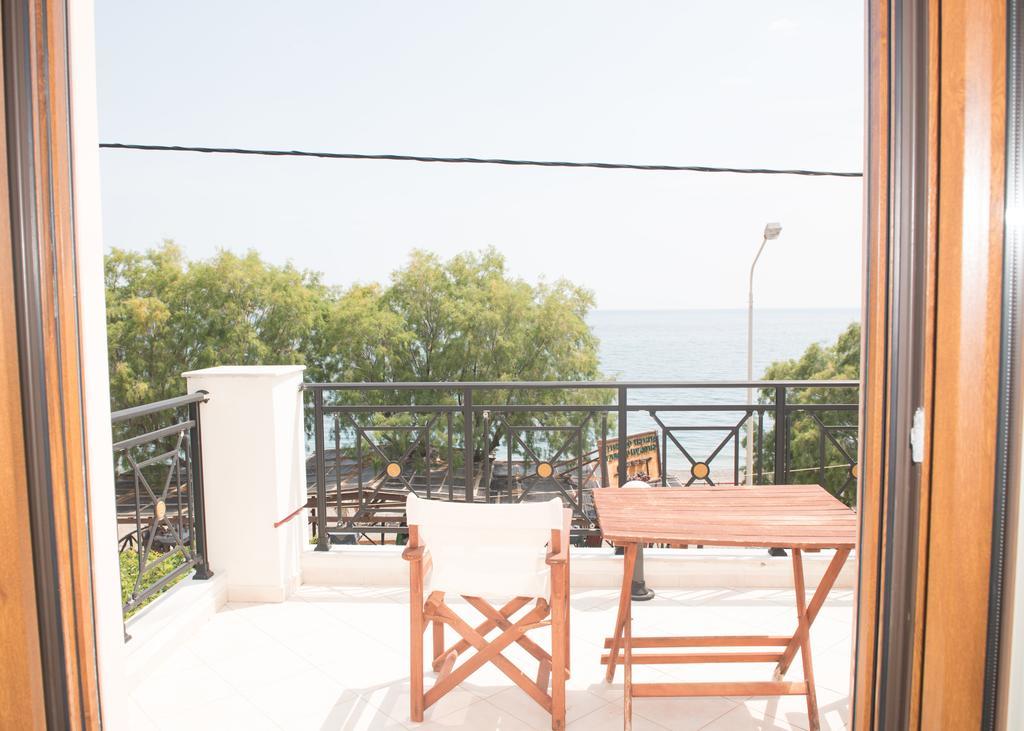 Morfoula Aparthotel Ватера Стая снимка