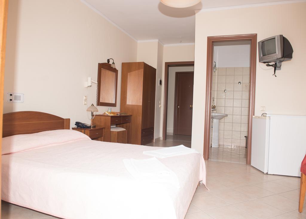 Morfoula Aparthotel Ватера Стая снимка