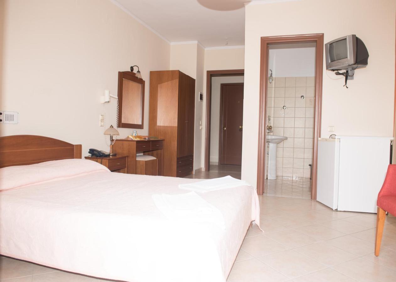 Morfoula Aparthotel Ватера Екстериор снимка
